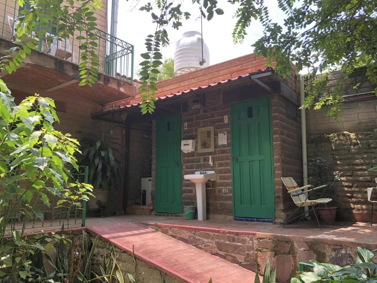 Casa Del Retono Bed & Breakfast Tlaquepaque Екстериор снимка