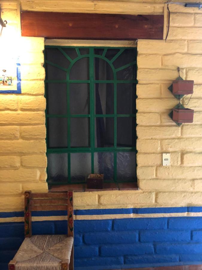 Casa Del Retono Bed & Breakfast Tlaquepaque Екстериор снимка